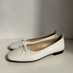 Everlane Day Ballet Flat in White